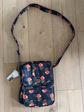 NWT Lug Moped Crossbody Bag in Aloha Navy